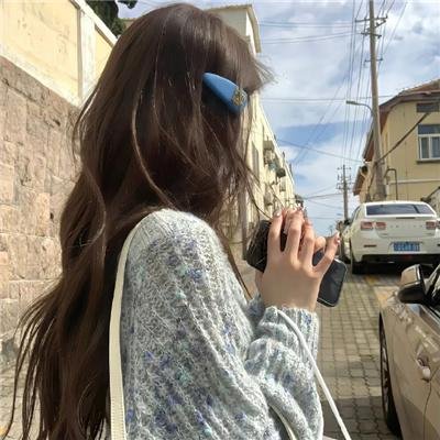 逃荒被丢下我带空间躲深山种田